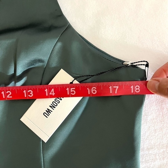 NWT Jason Wu Sage Green Satin 4 Button Cropped Sexy Plunge Fitted Vest Size L - Picture 13 of 15